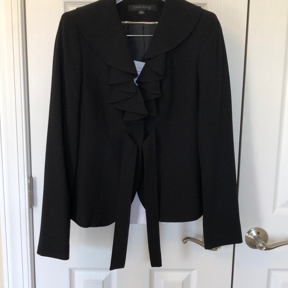Anne Klein suit jacket w/ pencil skirt